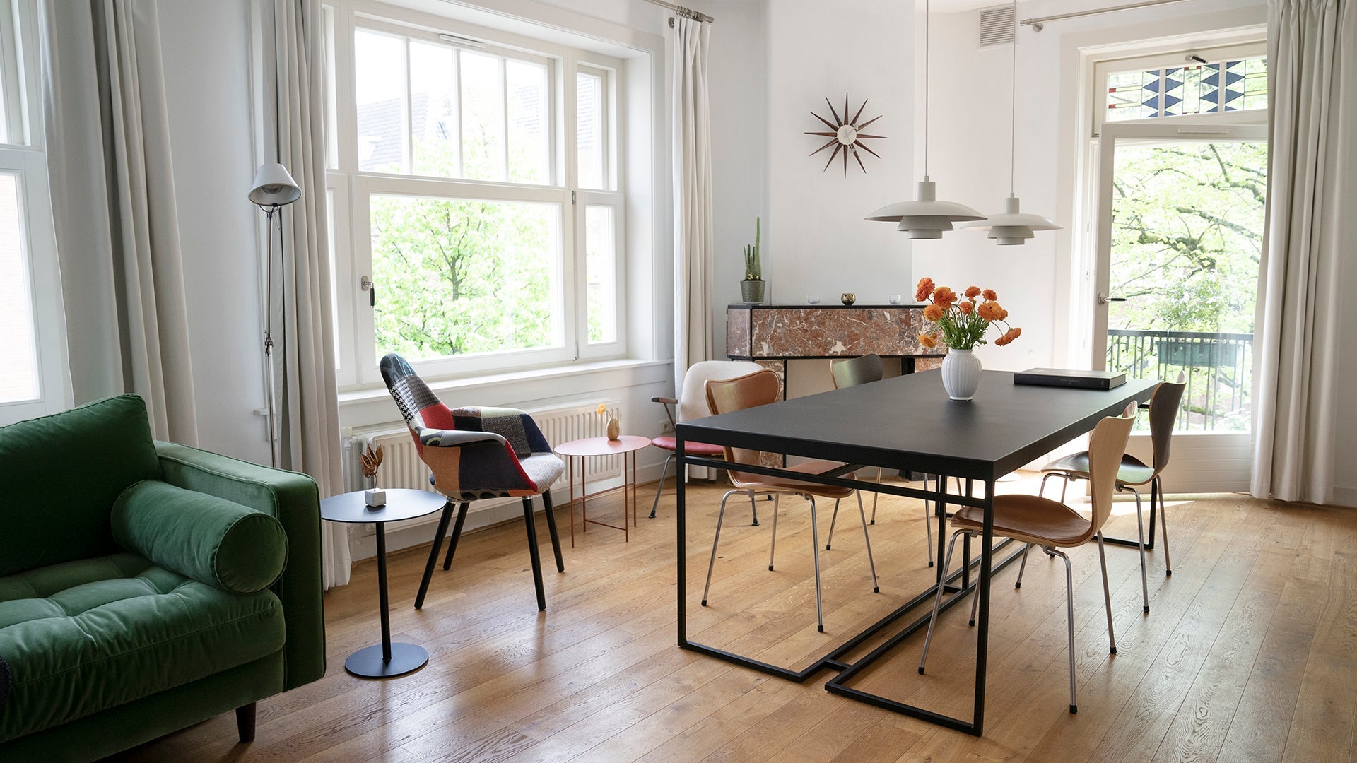 Minimalistisch design eettafel | Metalen eettafel | strakke eettafel | Minimalistische Esstische | Esstisch aus Metall | minimal design eettafel | Mesas de comedor minimalistas | Minimalist design dining tables | 