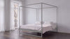 Metalen hemelbed steengrijs met strak en modern design | Minimalist stone grey metal canopy bed, four-poster steel bed frame | Metall Himmelbett in modernem minimalistischen Design | Cama con dosel de metal  para dormitorio minimalista