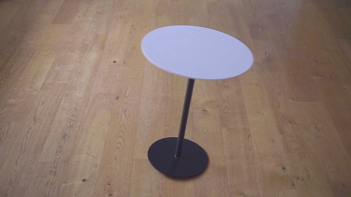 Runder Metall-Beistelltisch ROUND40 – leichtes und elegantes Design